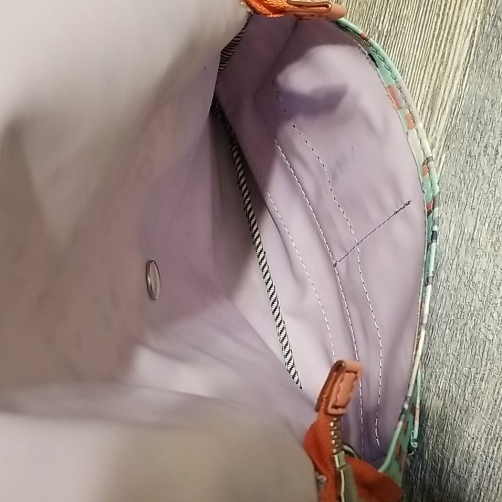 Fossil Thin Crossbody Purse - Picture 9 of 13